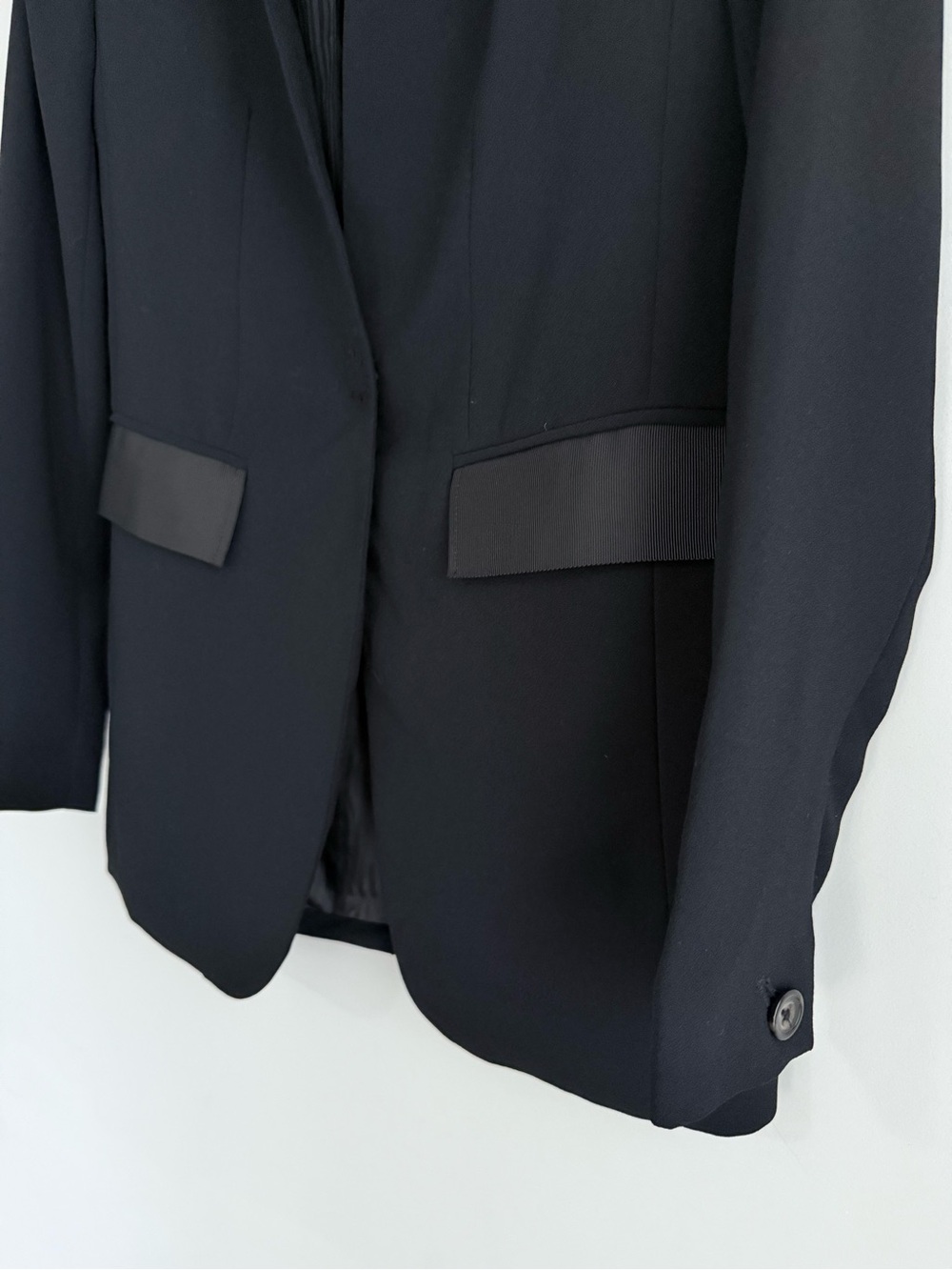 Anthropologie Essential Boyfriend Blazer Black Tuxedo Satin Trim Jacket Size 0 - Picture 7 of 16